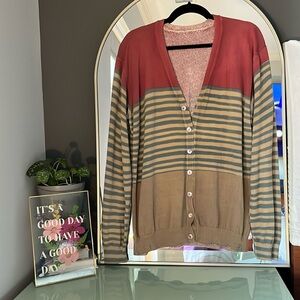 Szen Reversible V-Neck Cardigan Sweater